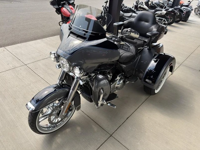 2022 Harley-Davidson, 18 601 km, dovoz Kanada — foto 5 z 5