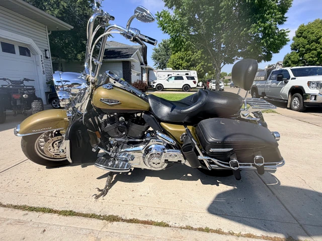 2007 Harley-Davidson, 60 867 km, dovoz Kanada — foto 2 z 5