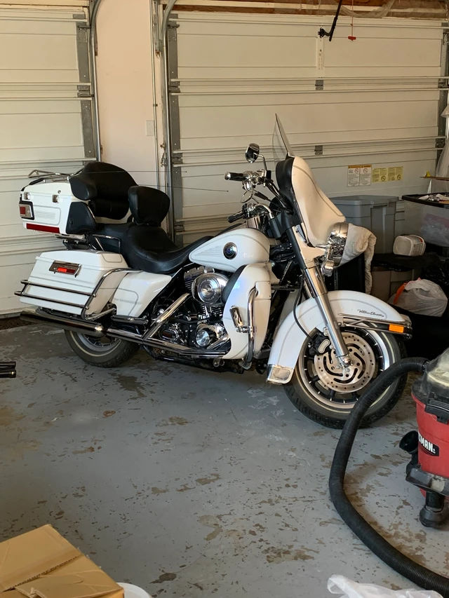 2004 Harley-Davidson, 4 892 km, dovoz Kanada — foto 3 z 5