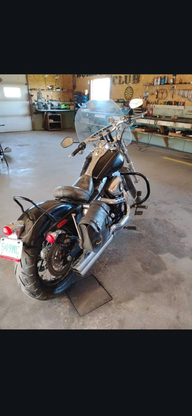 2011 Harley-Davidson, 36 000 km, dovoz Kanada — foto 3 z 5