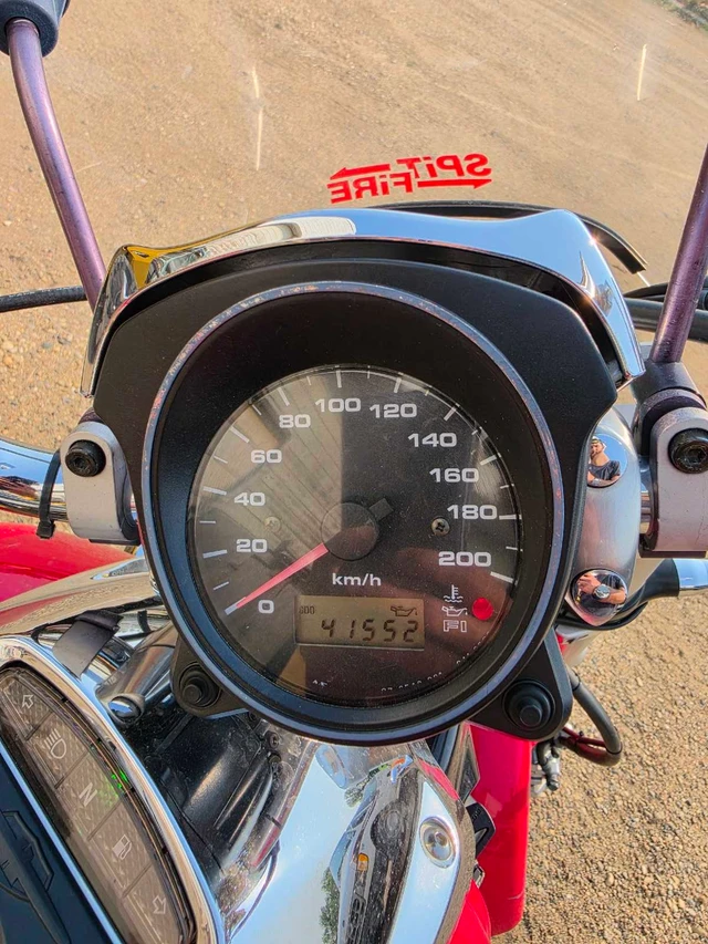2005 Suzuki, 41 552 km, dovoz Kanada — foto 3 z 3