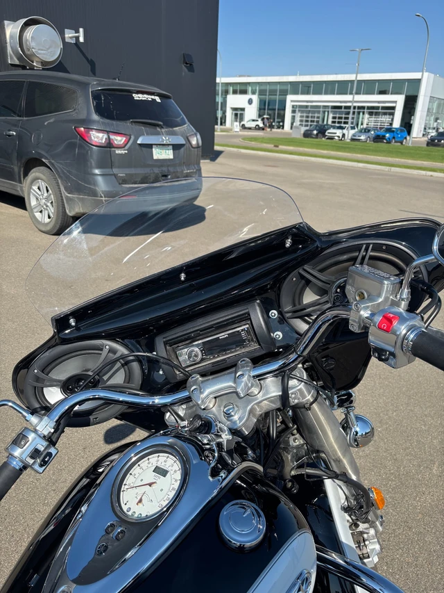 2005 Yamaha, 20 000 km, dovoz Kanada — foto 2 z 4