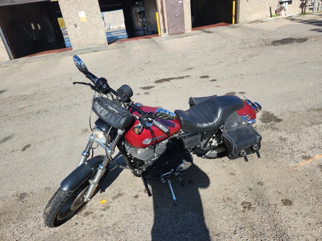 2003 Harley-Davidson, 33 000 km, dovoz Kanada — foto 4 z 5