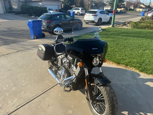2016 Indian, 44 495 km, dovoz Kanada — foto 3 z 4