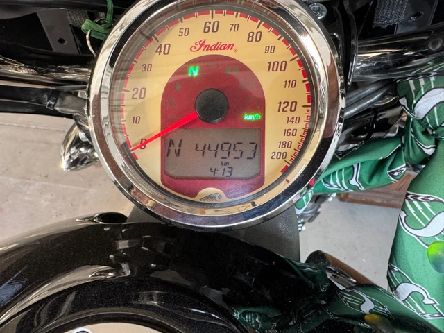 2016 Indian, 44 495 km, dovoz Kanada — foto 4 z 4