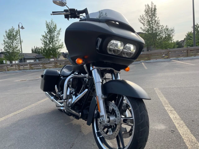 2016 Harley-Davidson, 14 500 km, dovoz Kanada — foto 3 z 3