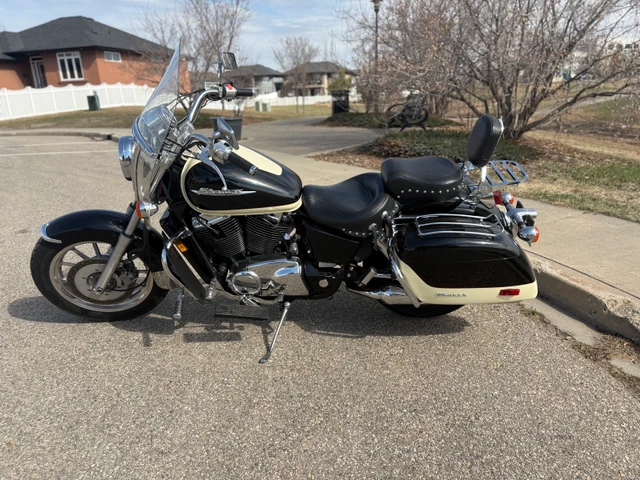 1998 Honda, 76 000 km, dovoz Kanada — foto 2 z 5
