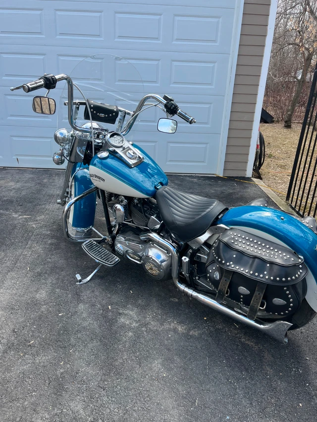 2001 Harley-Davidson, 27 250 km, dovoz Kanada — foto 3 z 5