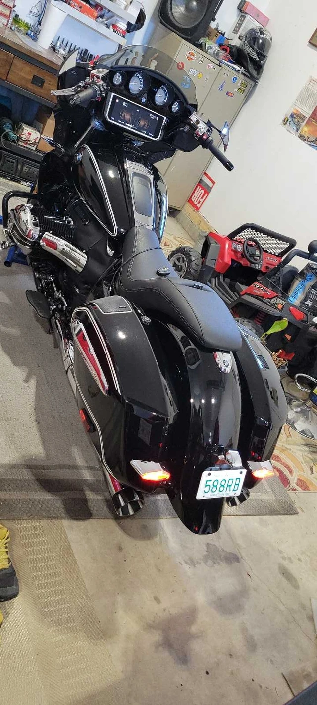 2022 BMW, 21 874 km, dovoz Kanada — foto 3 z 5