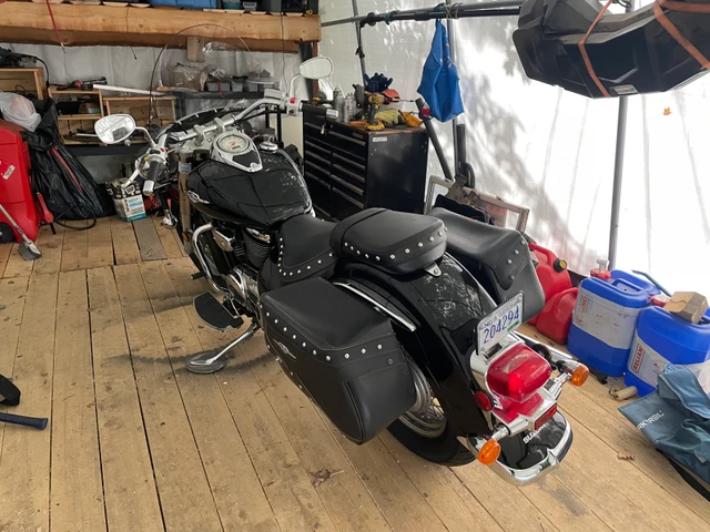 2007 Suzuki, 59 000 km, dovoz Kanada — foto 2 z 5