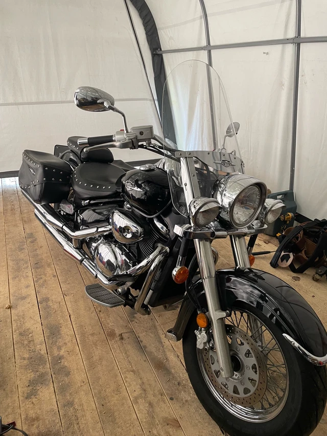 2007 Suzuki, 59 000 km, dovoz Kanada — foto 3 z 5
