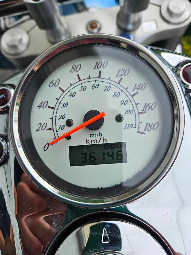 2003 Honda, 36 155 km, dovoz Kanada — foto 4 z 4