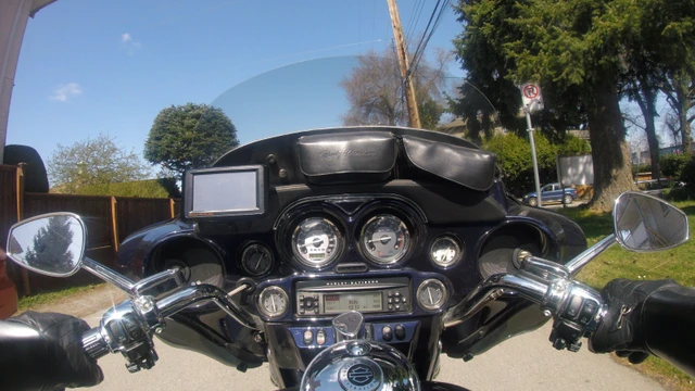 2012 Harley-Davidson, 81 000 km, dovoz Kanada — foto 3 z 3