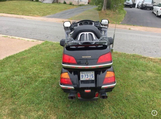 2001, 44 000 km, dovoz Kanada — foto 2 z 5