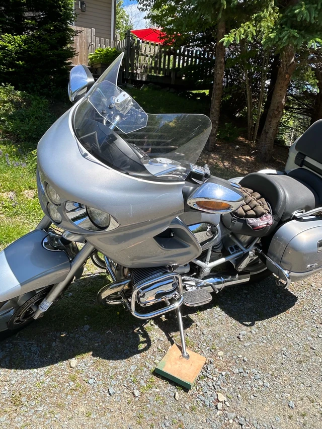 2004 BMW, 62 000 km, dovoz Kanada — foto 5 z 5
