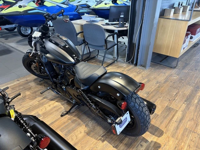 2026 Indian, 1 km, dovoz Kanada — foto 3 z 4