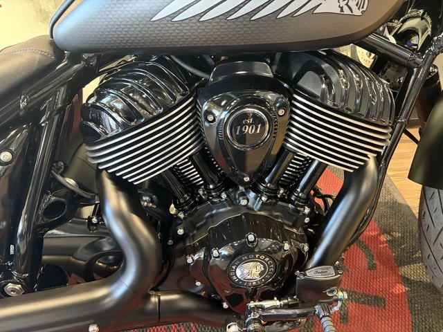 2026 Indian, 1 km, dovoz Kanada — foto 4 z 4