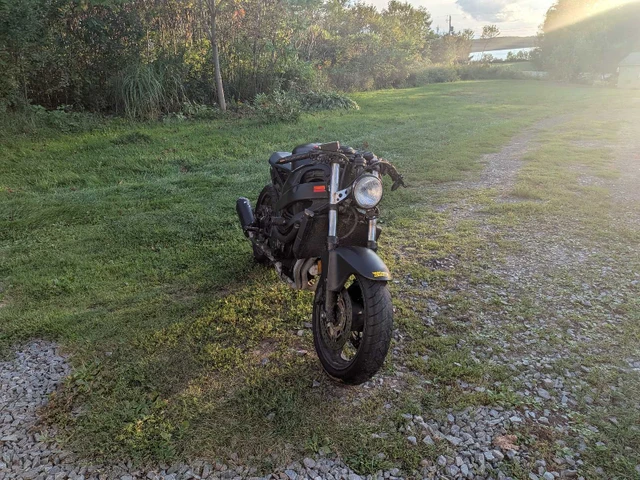 2001, 80 000 km, dovoz Kanada — foto 2 z 5