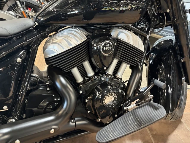 2026 Indian, 1 km, dovoz Kanada — foto 2 z 3