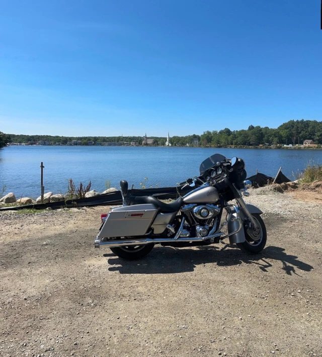 2007 Harley-Davidson, 102 000 km, dovoz Kanada — foto 2 z 4