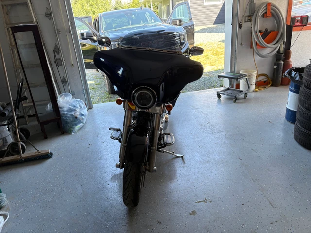 2010 Harley-Davidson, 39 000 km, dovoz Kanada — foto 3 z 5