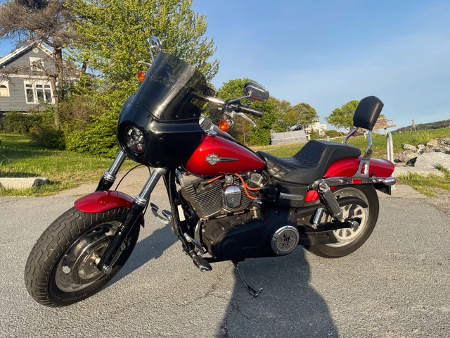 2013 Harley-Davidson, 15 000 km, dovoz Kanada — foto 2 z 5