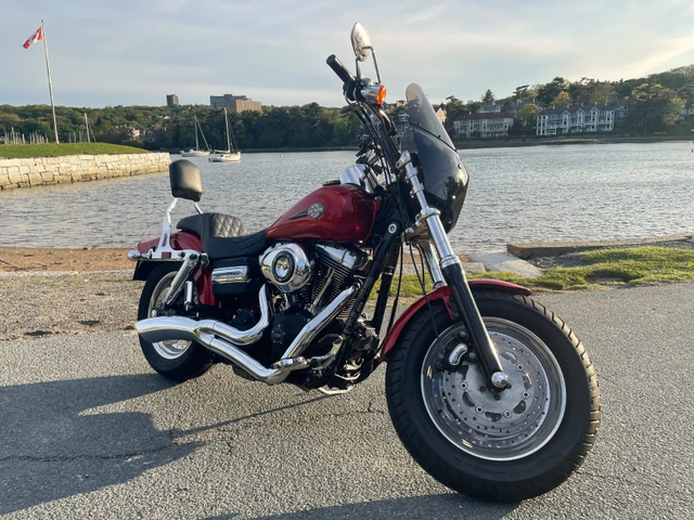 2013 Harley-Davidson, 15 000 km, dovoz Kanada — foto 3 z 5