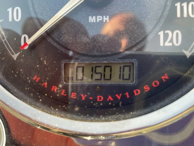 2013 Harley-Davidson, 15 000 km, dovoz Kanada — foto 5 z 5