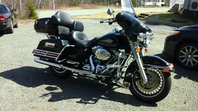 2009 Harley-Davidson, 26 251 km, dovoz Kanada — foto 2 z 4