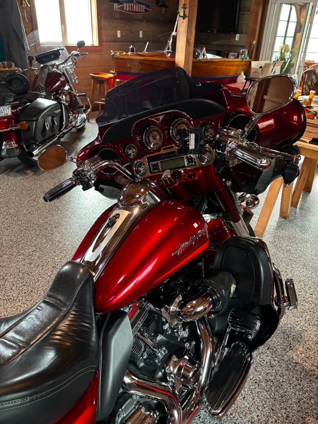 2009 Harley-Davidson, 62 600 km, dovoz Kanada — foto 5 z 5