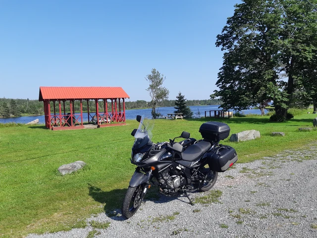 2012 Suzuki, 33 684 km, dovoz Kanada — foto 2 z 4