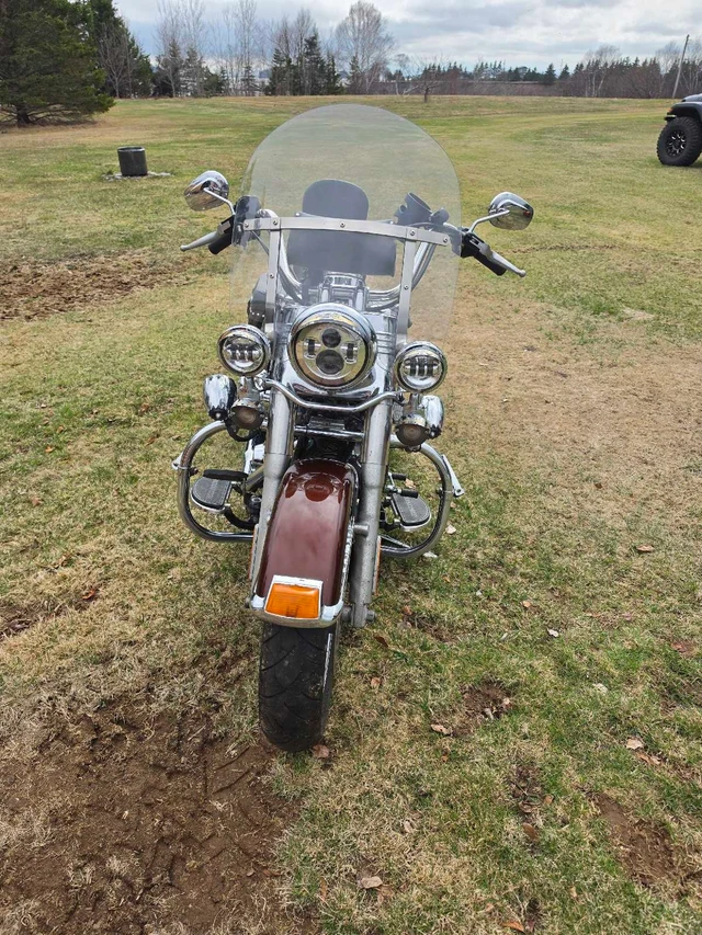 2009 Harley-Davidson, 71 500 km, dovoz Kanada — foto 2 z 5