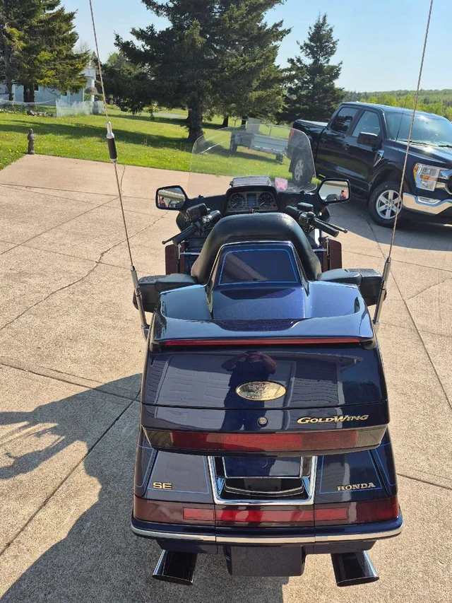 2000 Honda, 174 000 km, dovoz Kanada — foto 4 z 5