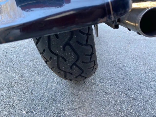 1981 Suzuki, 26 999 km, dovoz Kanada — foto 4 z 4