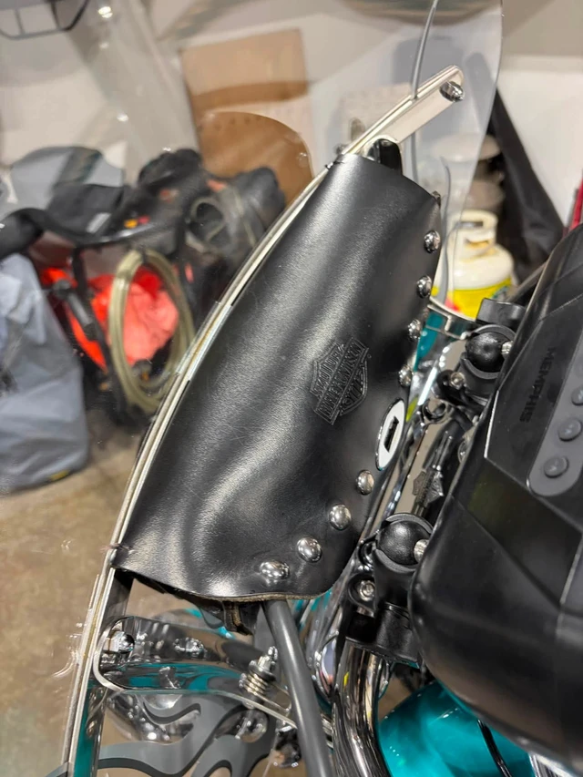 2005 Harley-Davidson, 105 504 km, dovoz Kanada — foto 4 z 5