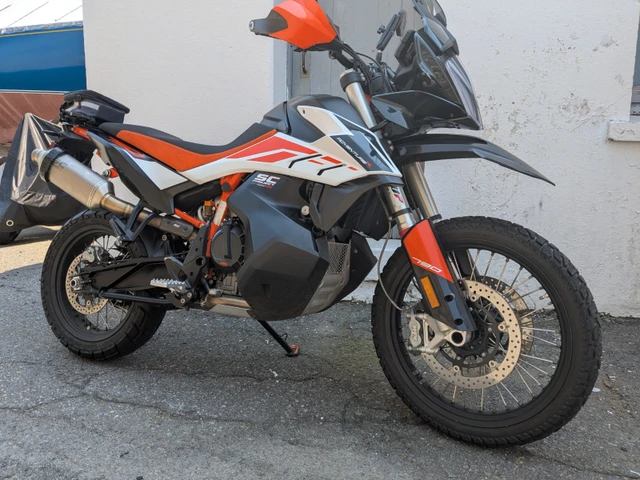 2020 KTM, 21 000 km, dovoz Kanada — foto 4 z 5