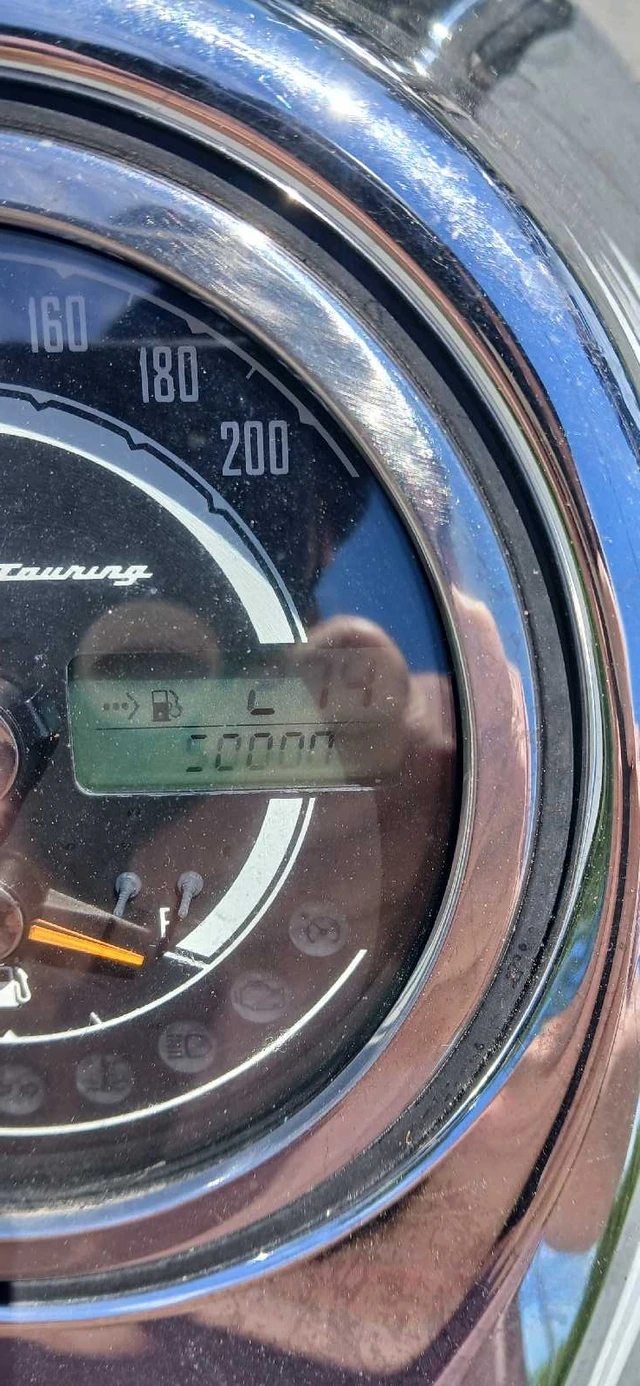 2012 Triumph, 50 000 km, dovoz Kanada — foto 1