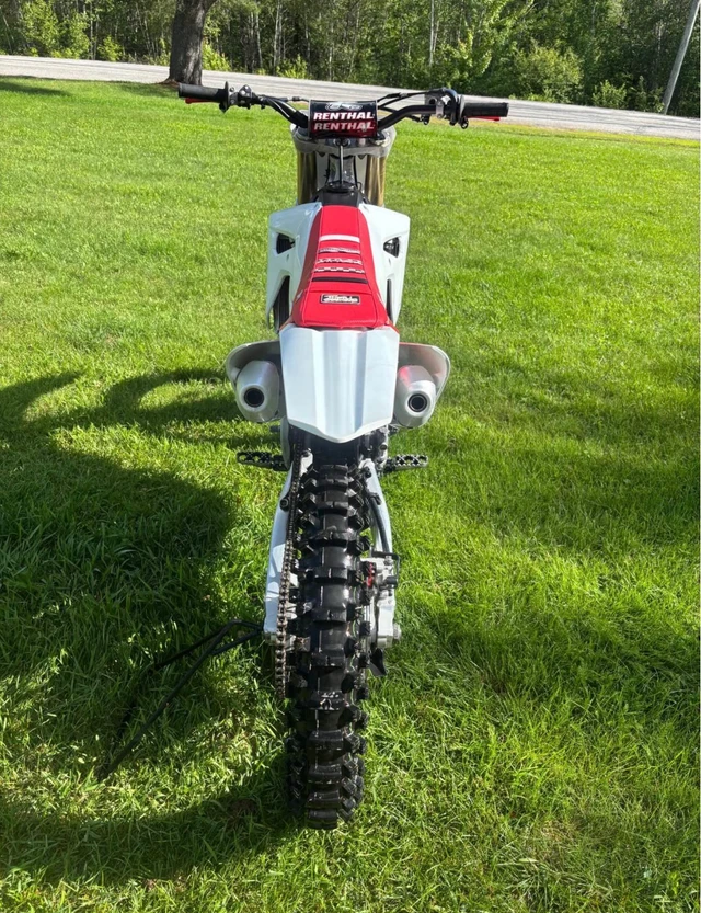 2017 Honda, dovoz Kanada — foto 4 z 5