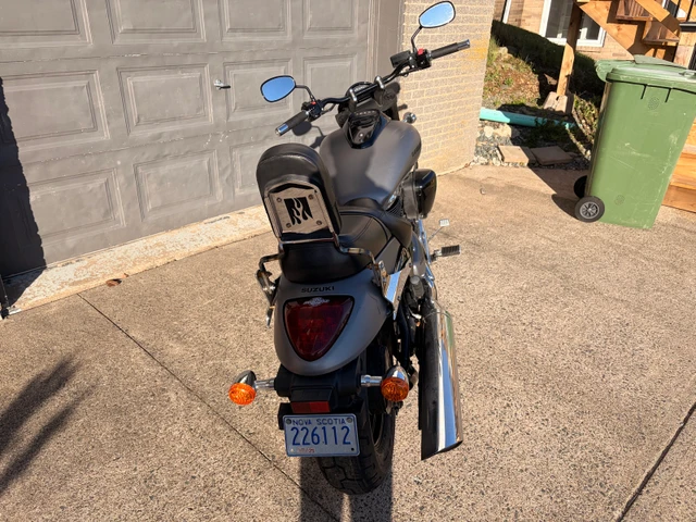2019 Suzuki, 18 922 km, dovoz Kanada — foto 4 z 5