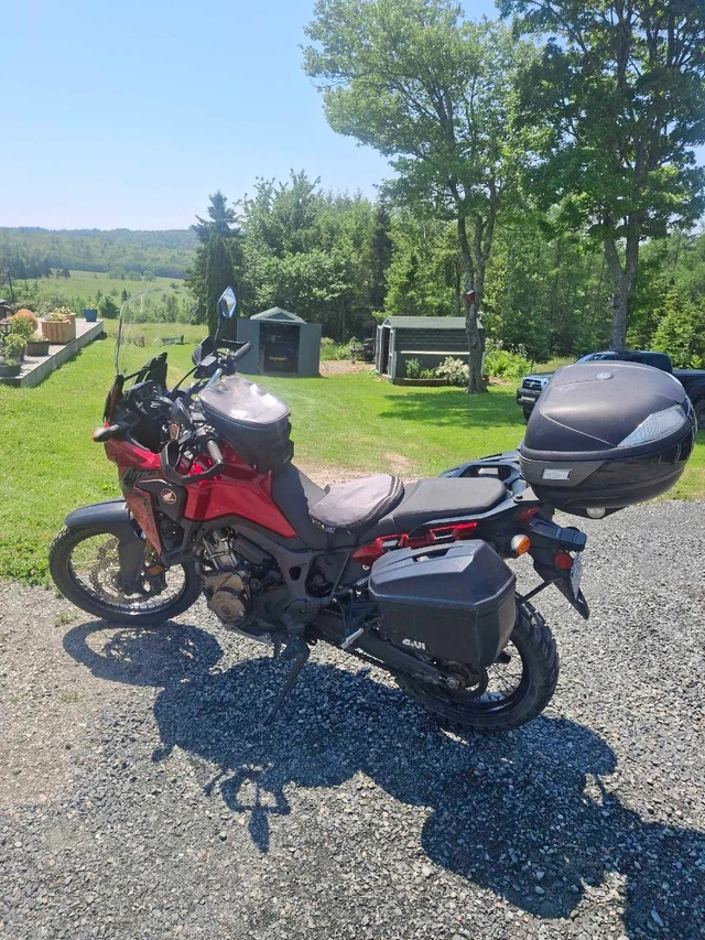 2017 Honda, 16 500 km, dovoz Kanada — foto 5 z 5
