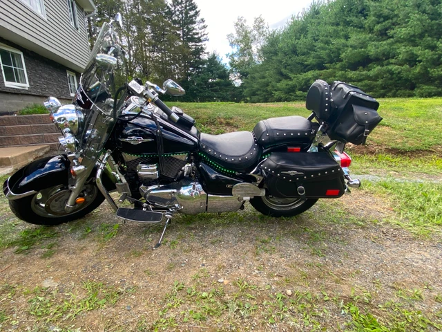 2006 Suzuki, 104 959 km, dovoz Kanada — foto 2 z 5