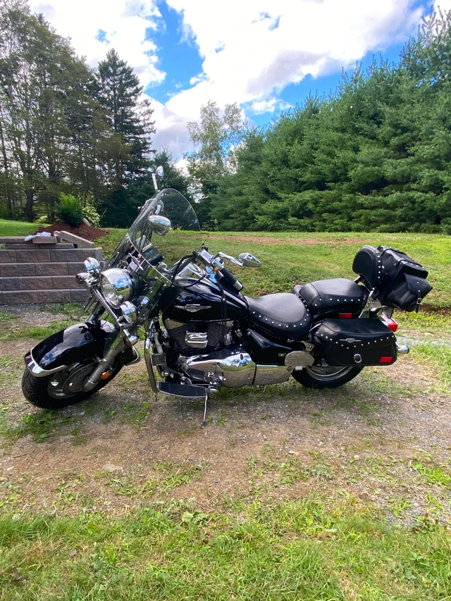 2006 Suzuki, 104 959 km, dovoz Kanada — foto 3 z 5