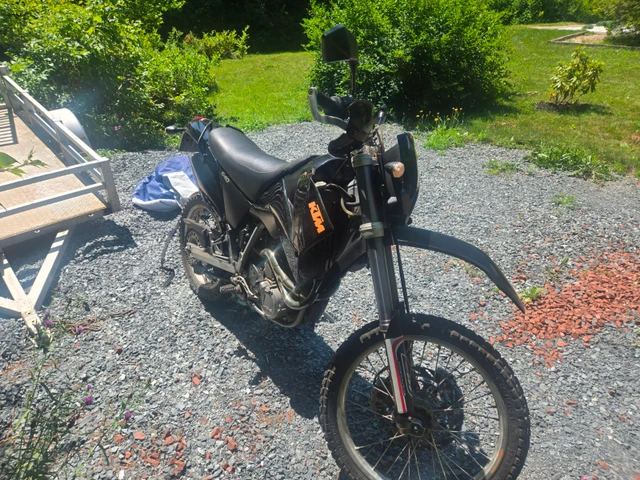2003 KTM, 18 000 km, dovoz Kanada — foto 5 z 5