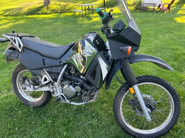 2002, 47 000 km, dovoz Kanada — foto 2 z 2