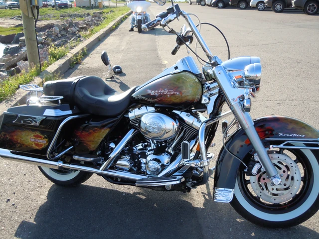 2004 Harley-Davidson, 44 474 km, dovoz Kanada — foto 4 z 5