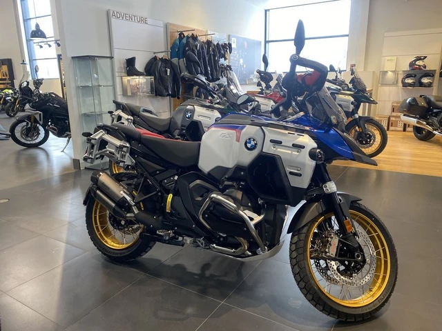 2026 BMW, 1 km, dovoz Kanada — foto 1