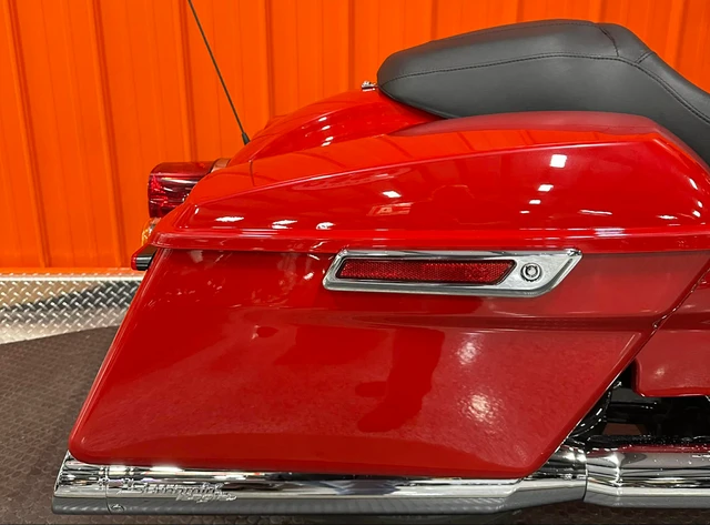 2023 Harley-Davidson, 8 267 km, dovoz Kanada — foto 3 z 5