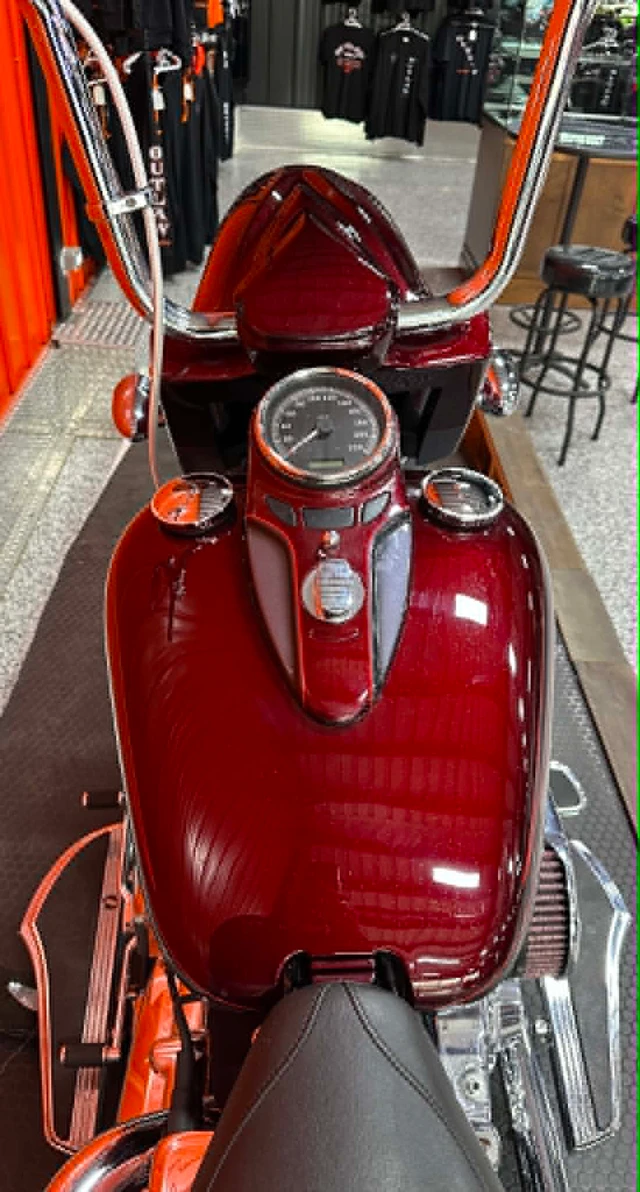 2017 Harley-Davidson, 7 353 km, dovoz Kanada — foto 2 z 5