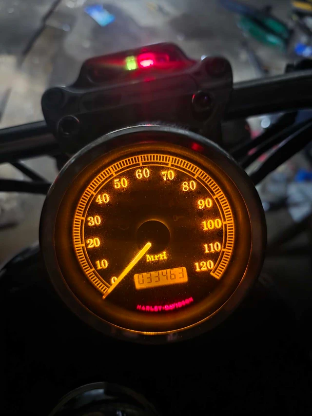2003 Harley-Davidson, 33 000 km, dovoz Kanada — foto 4 z 4
