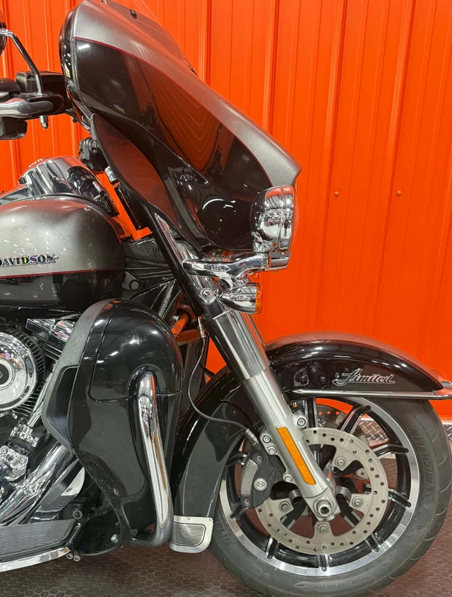 2016 Harley-Davidson, 75 000 km, dovoz Kanada — foto 3 z 5